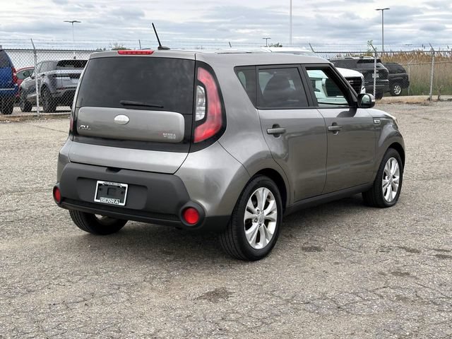 Used 2014 Kia Soul + FWD image 5