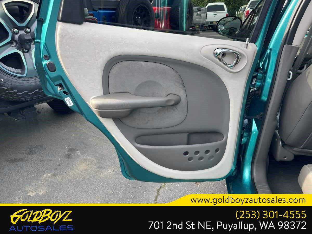 Used 2004 Chrysler PT Cruiser Limited w/ Chrome Accents Group FWD image 15