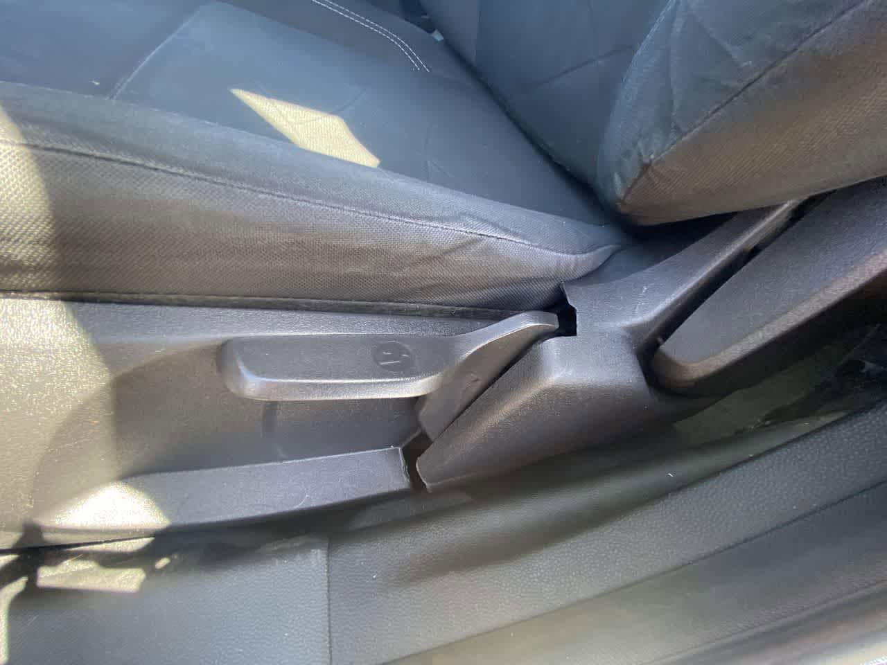 Used 2018 Ford Fiesta SE FWD image 12