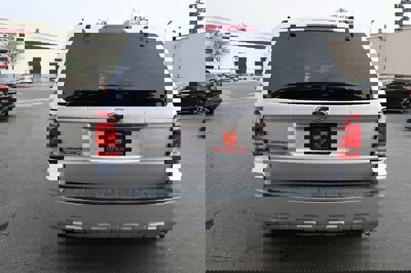 Used 2009 Ford Escape XLT image 10