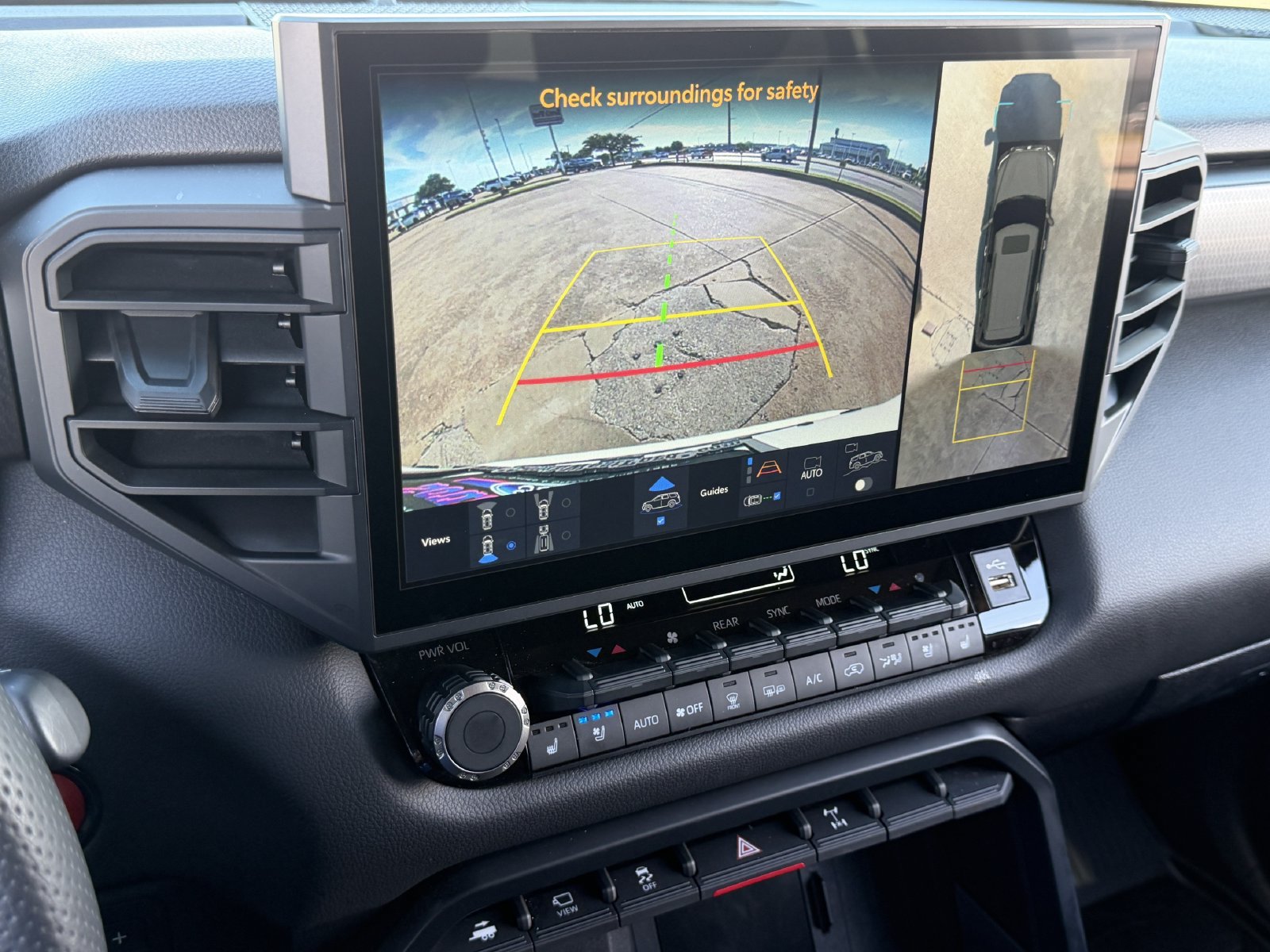 Used 2025 Toyota Sequoia TRD Pro AWD/4WD image 20