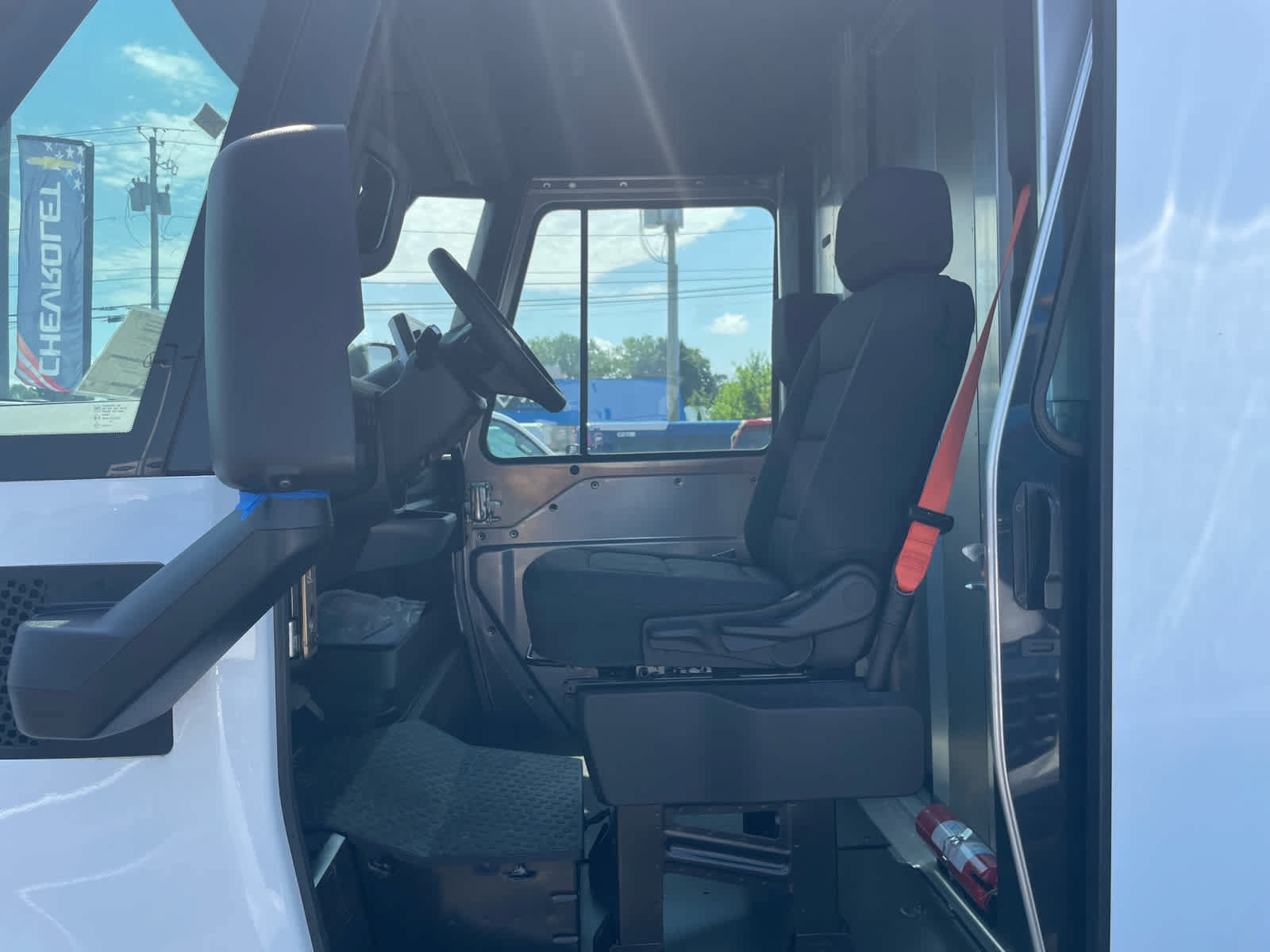 New 2025 Chevrolet Brightdrop 600 AWD/4WD image 8