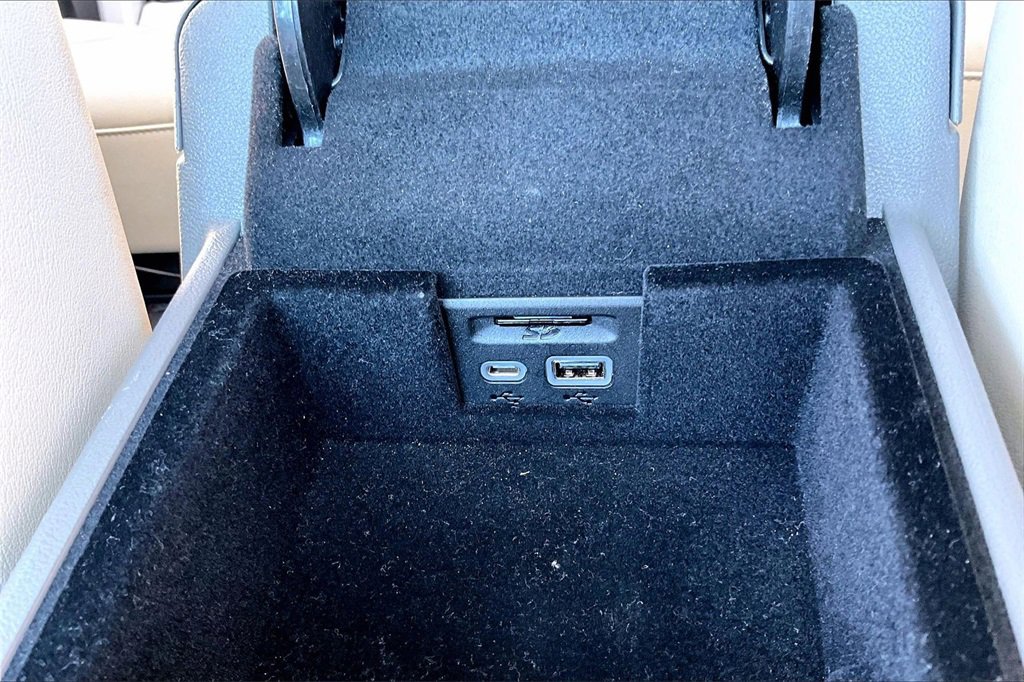 Certified 2023 Cadillac XT5 Premium Luxury image 26