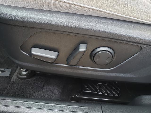 Used 2024 Hyundai Tucson Limited image 21