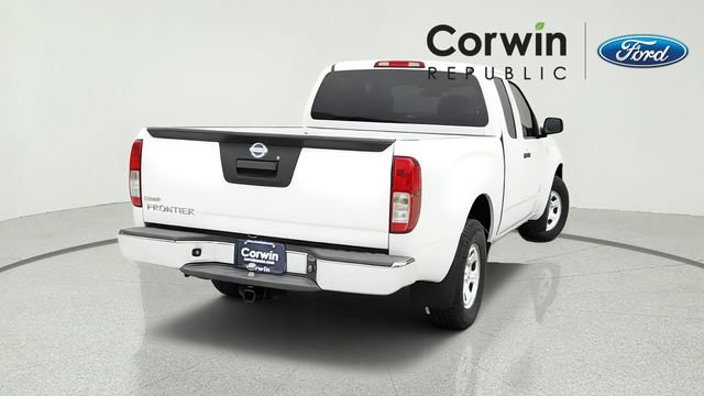 Used 2014 Nissan Frontier S RWD image 5