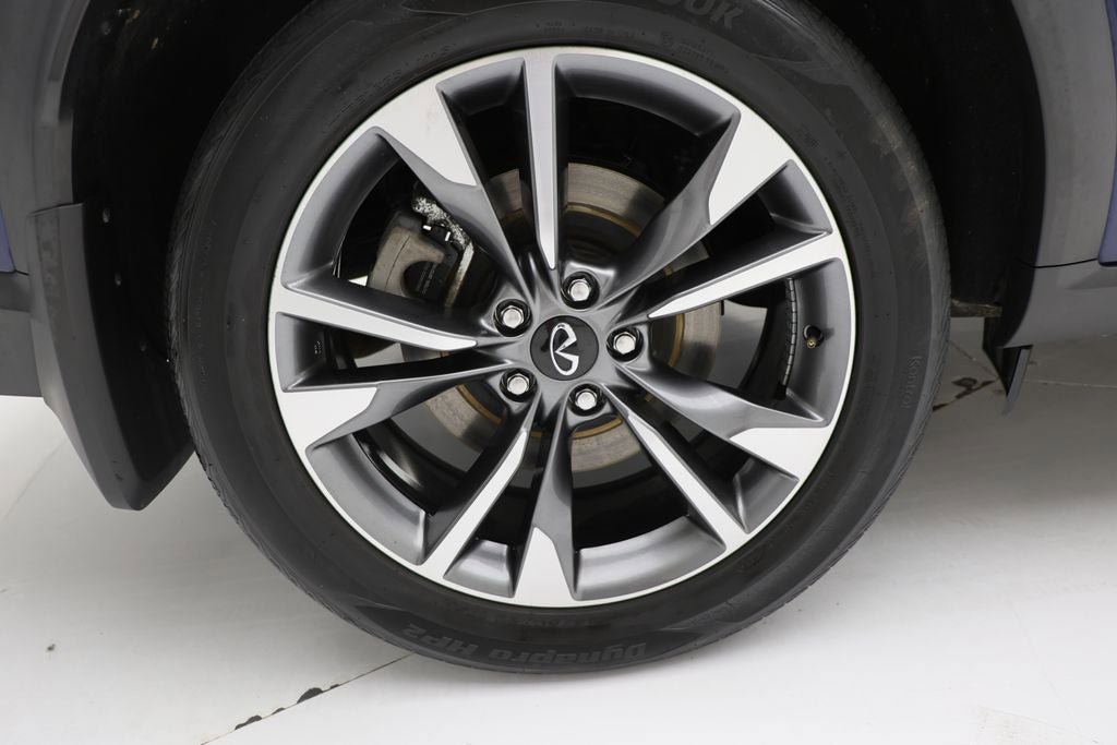 Used 2023 INFINITI QX60 Luxe w/ Performance Audio Package image 10