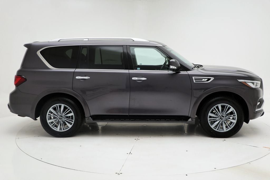 Used 2024 INFINITI QX80 Luxe AWD/4WD image 3