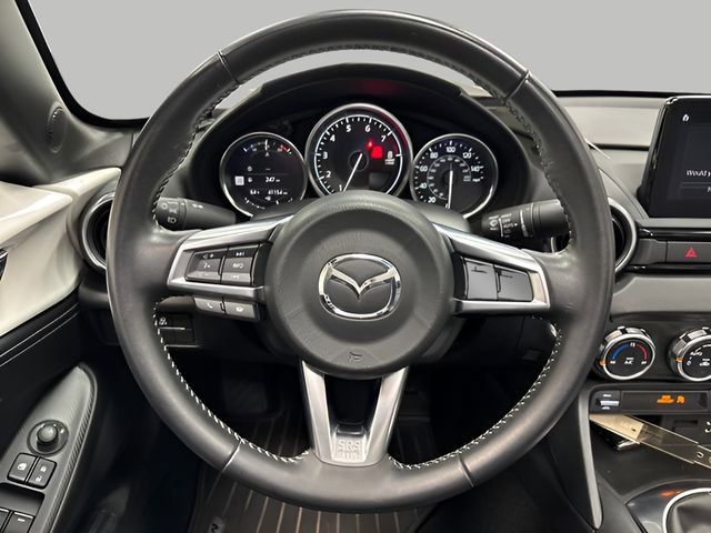Used 2021 MAZDA MX-5 Miata RF Grand Touring RWD image 13