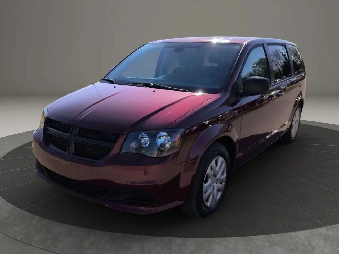 Used 2018 Dodge Grand Caravan SE