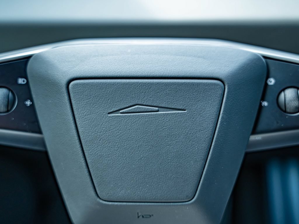 Used 2024 Tesla Cybertruck AWD Crew Cab image 19