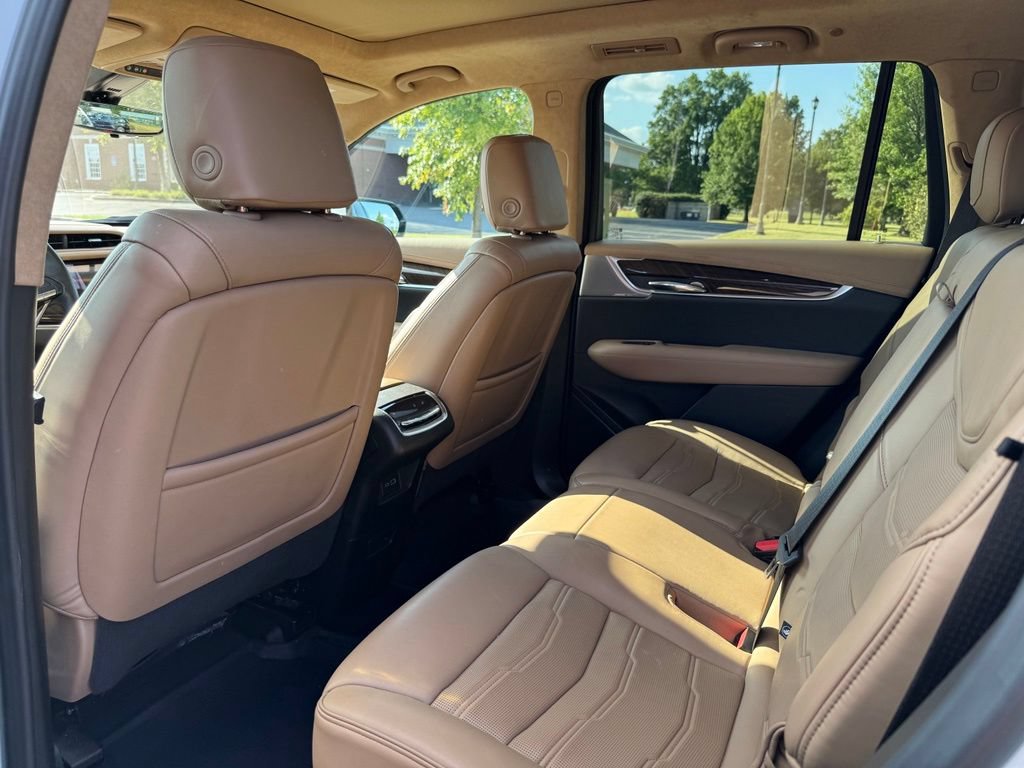 Certified 2024 Cadillac XT6 Premium Luxury w/ Platinum Package FWD image 15