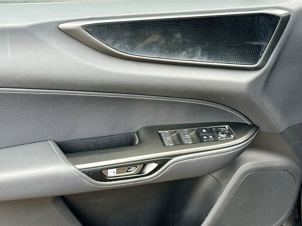 Used 2023 Lexus NX 250 FWD w/ Towing Package (2000 Lbs) image 19
