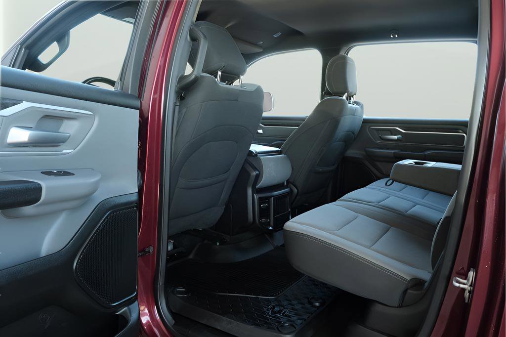 Used 2021 RAM 1500 Big Horn image 19
