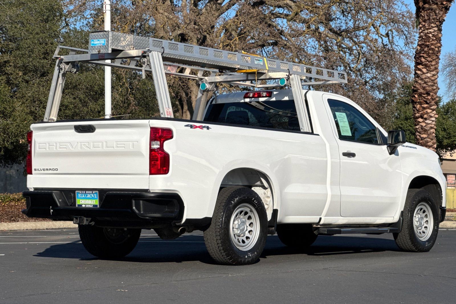 Used 2022 Chevrolet Silverado 1500 W/T w/ WT Value Package image 3