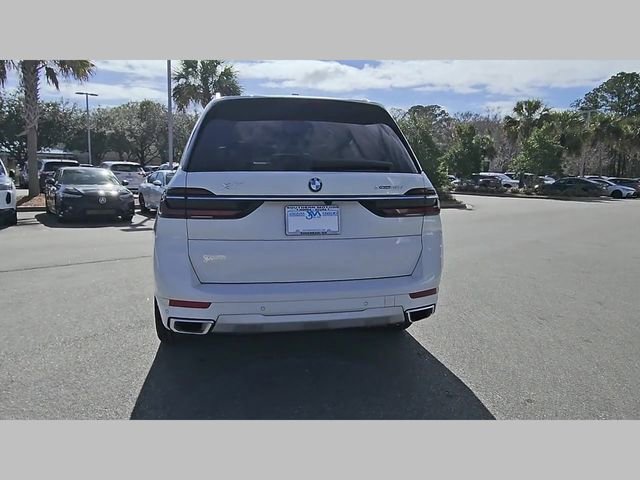 Used 2024 BMW X7 xDrive40i image 26