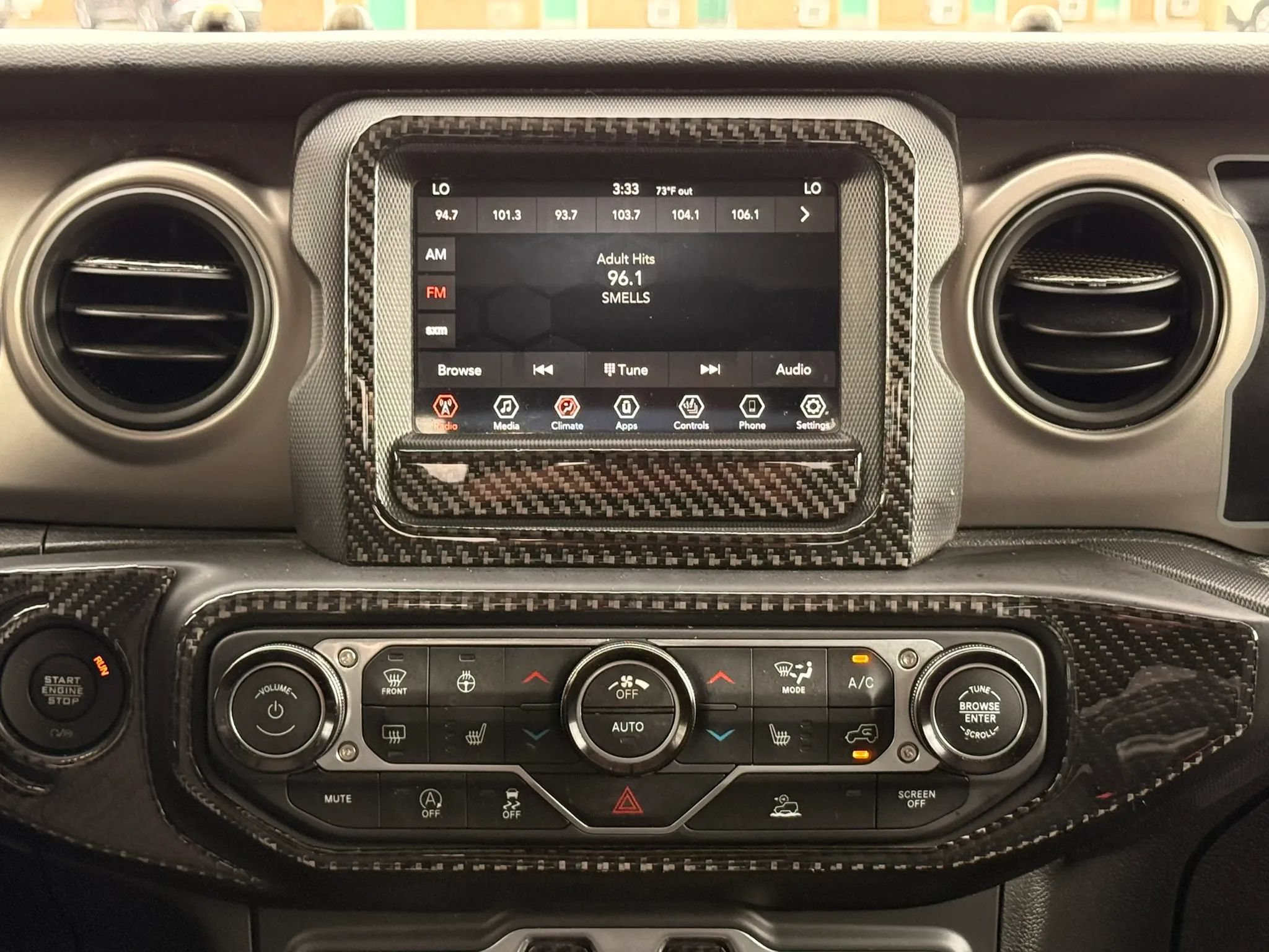 Used 2021 Jeep Gladiator Sport AWD/4WD image 21