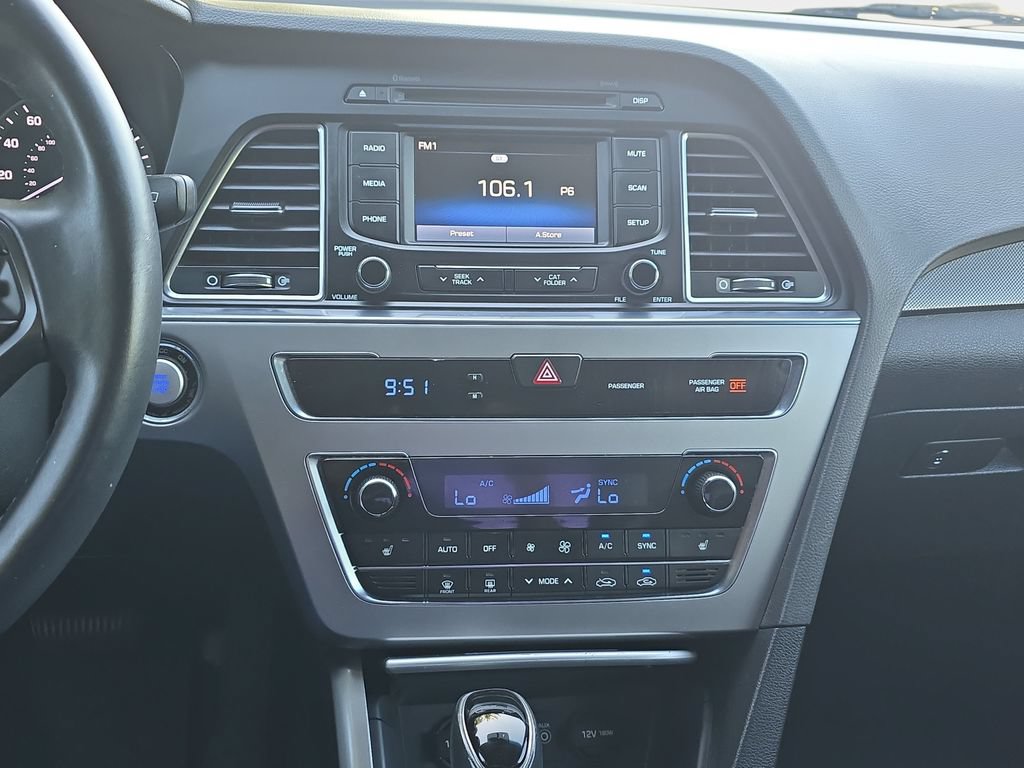 Used 2015 Hyundai Sonata Sport w/ Option Group 03 FWD image 19