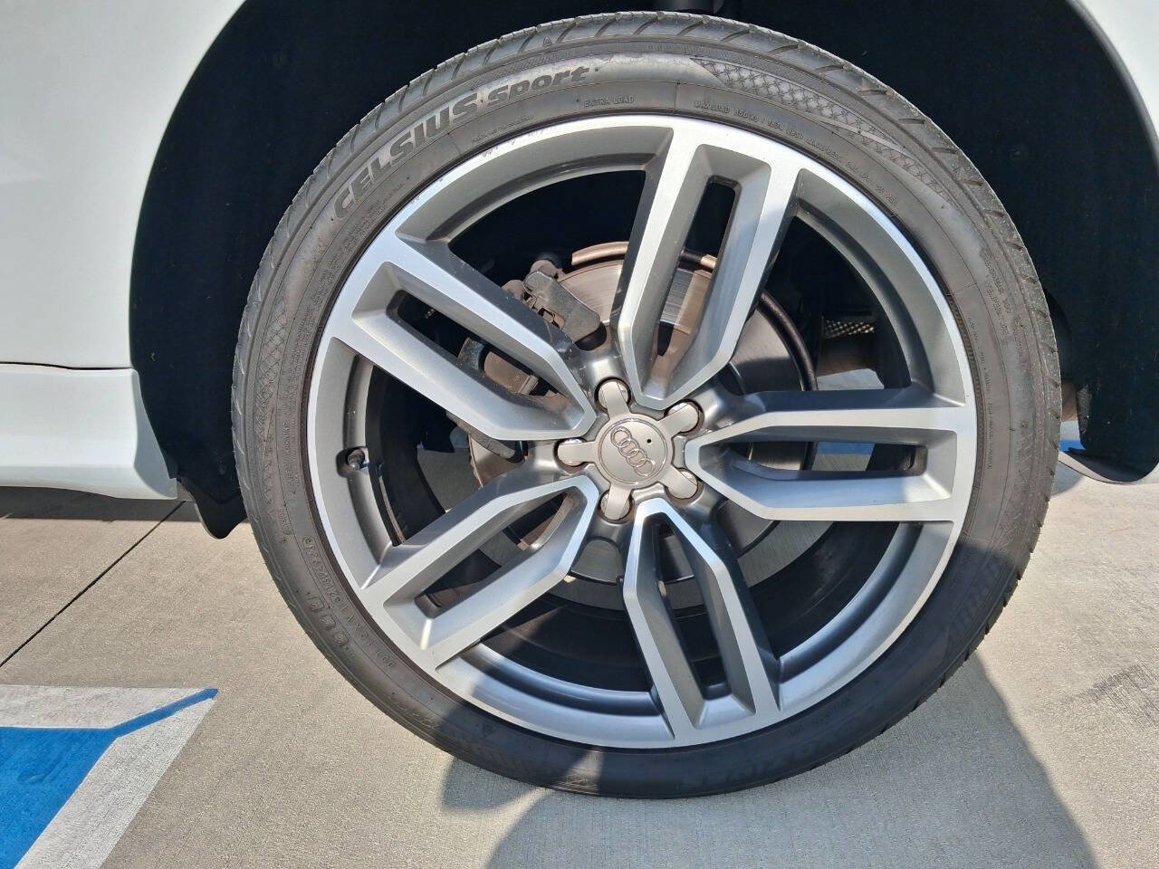 Used 2016 Audi SQ5 Premium Plus image 25