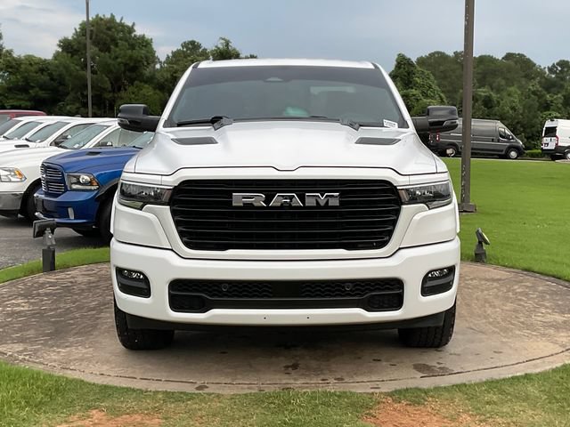 Used 2025 RAM 1500 Laramie AWD/4WD image 2