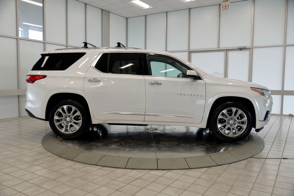 Used 2019 Chevrolet Traverse Premier w/ LPO, Floor Liner Package image 9