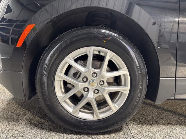 Used 2023 Chevrolet Equinox LT image 4