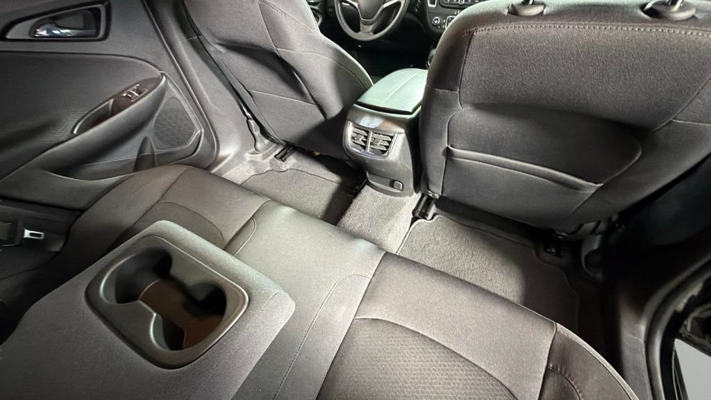 Used 2023 Chevrolet Malibu LT FWD image 29