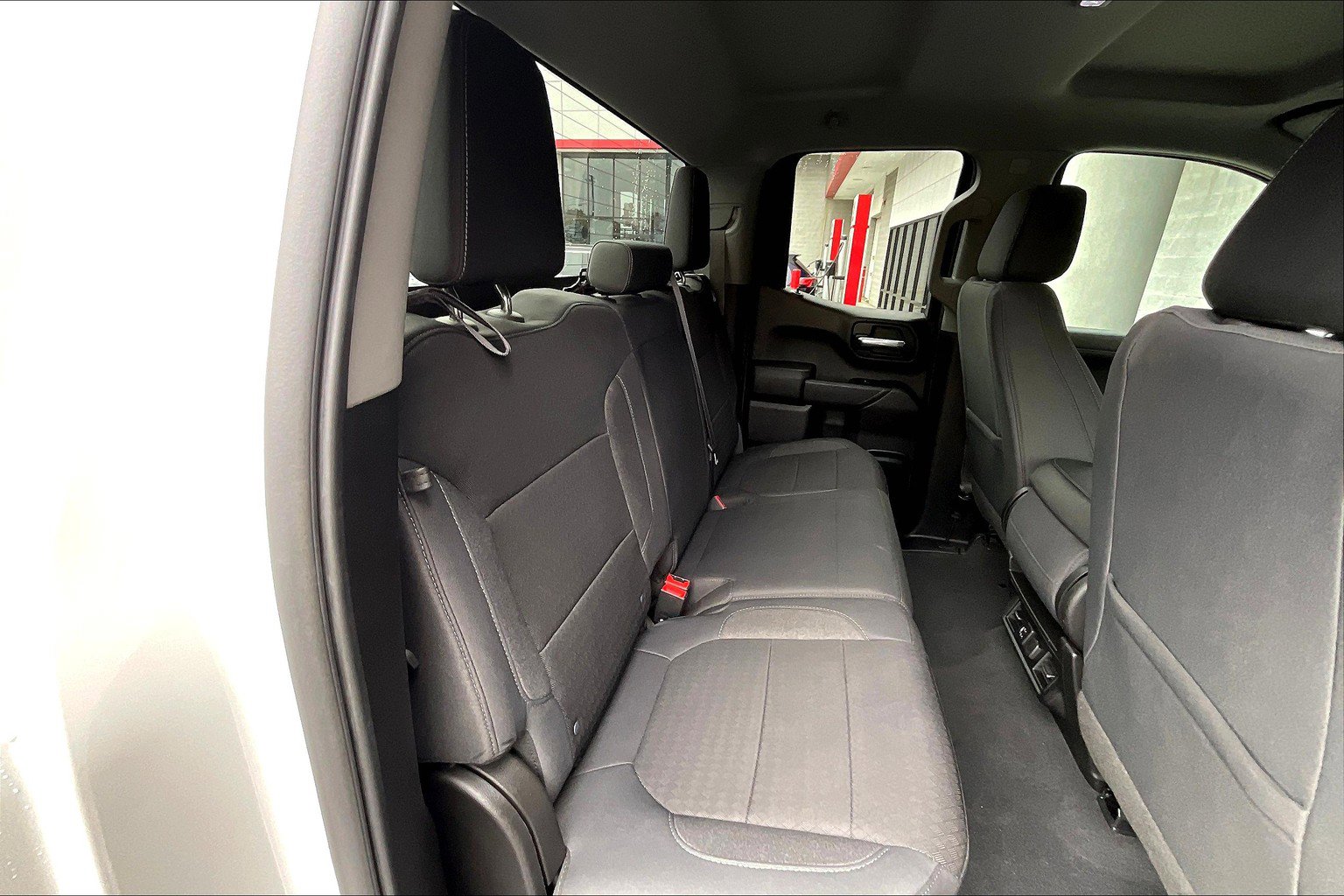 Used 2019 Chevrolet Silverado 1500 LT w/ All-Star Edition AWD/4WD image 31