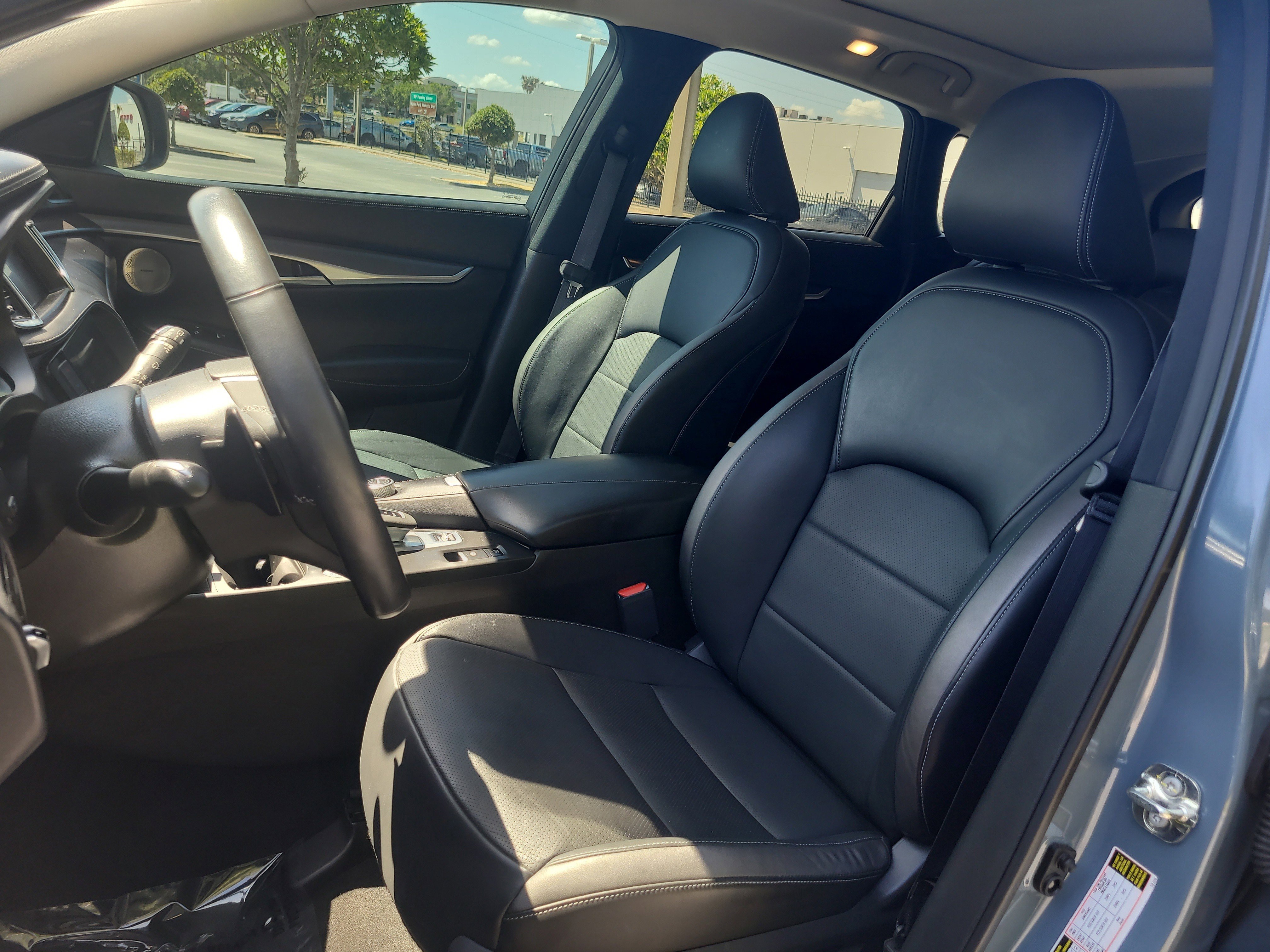 Used 2023 INFINITI QX50 Luxe FWD image 21