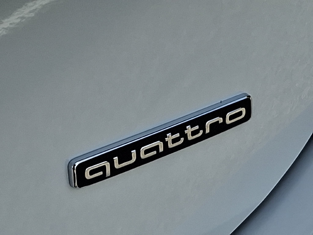 New 2026 Audi A6 Premium Plus AWD/4WD image 12