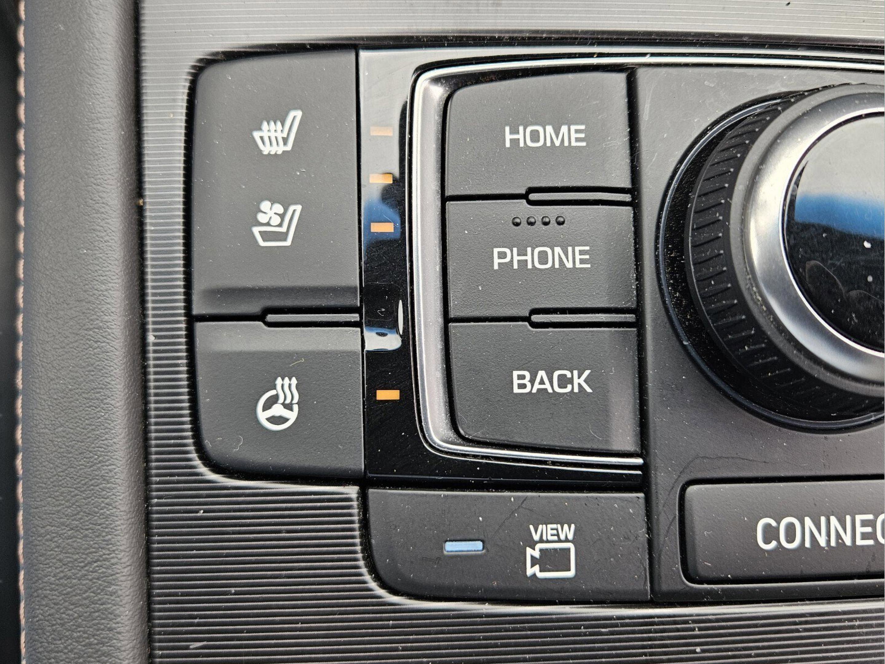 Used 2019 Genesis G80 3.3T Sport RWD image 21
