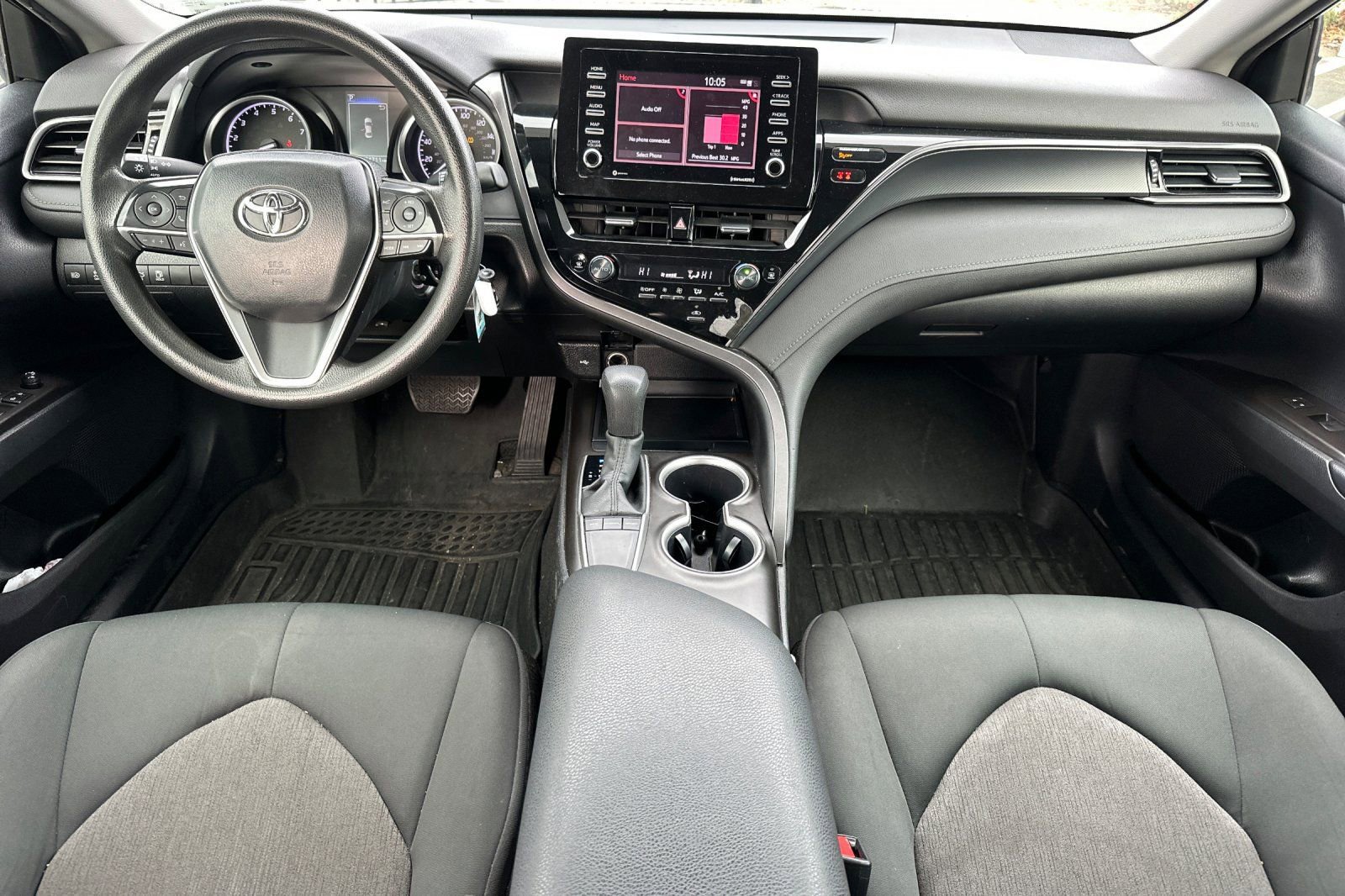 Used 2023 Toyota Camry LE image 15