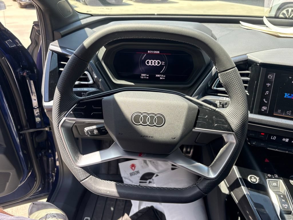 Used 2025 Audi Q4 e-tron Premium Plus w/ Premium Plus AWD/4WD image 20