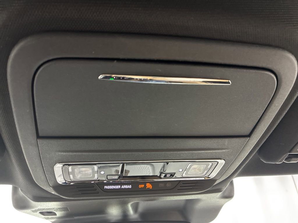 Used 2023 Lincoln Corsair Reserve w/ Jet Appearance Package image 22