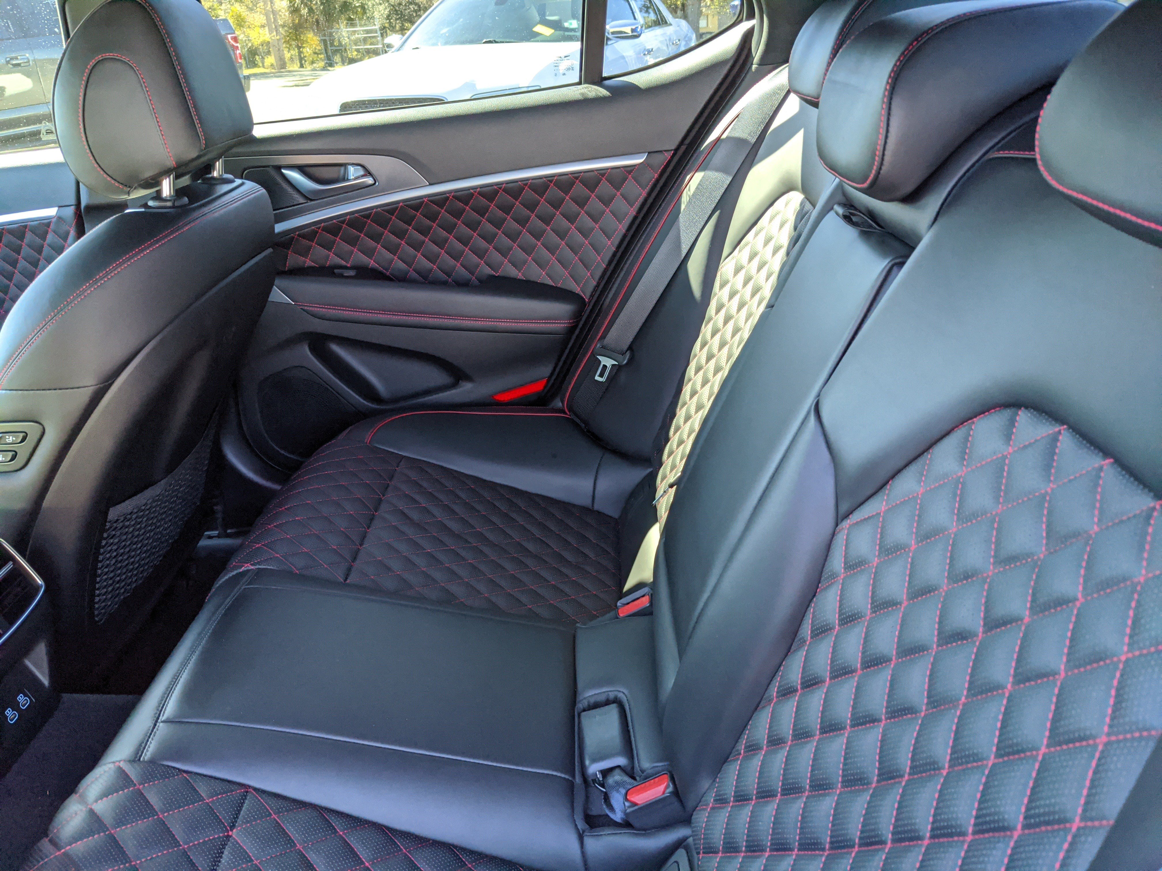 Used 2024 Genesis G70 3.3T Advanced w/ Sport Prestige Package image 16