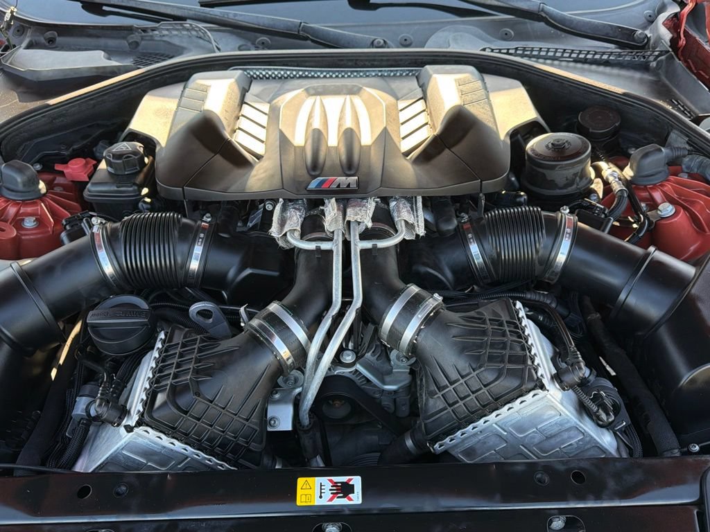 Used 2013 BMW M5 RWD image 34