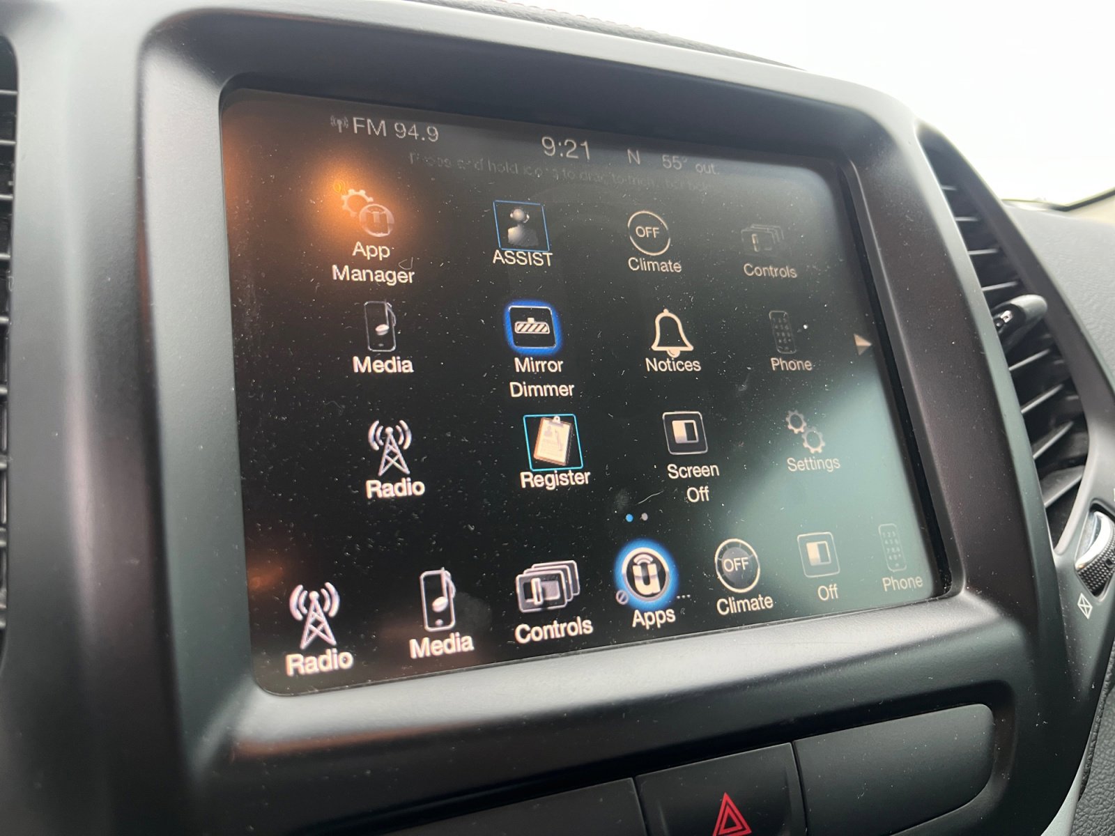 Used 2016 Jeep Cherokee Trailhawk w/ Comfort/Convenience Group image 27