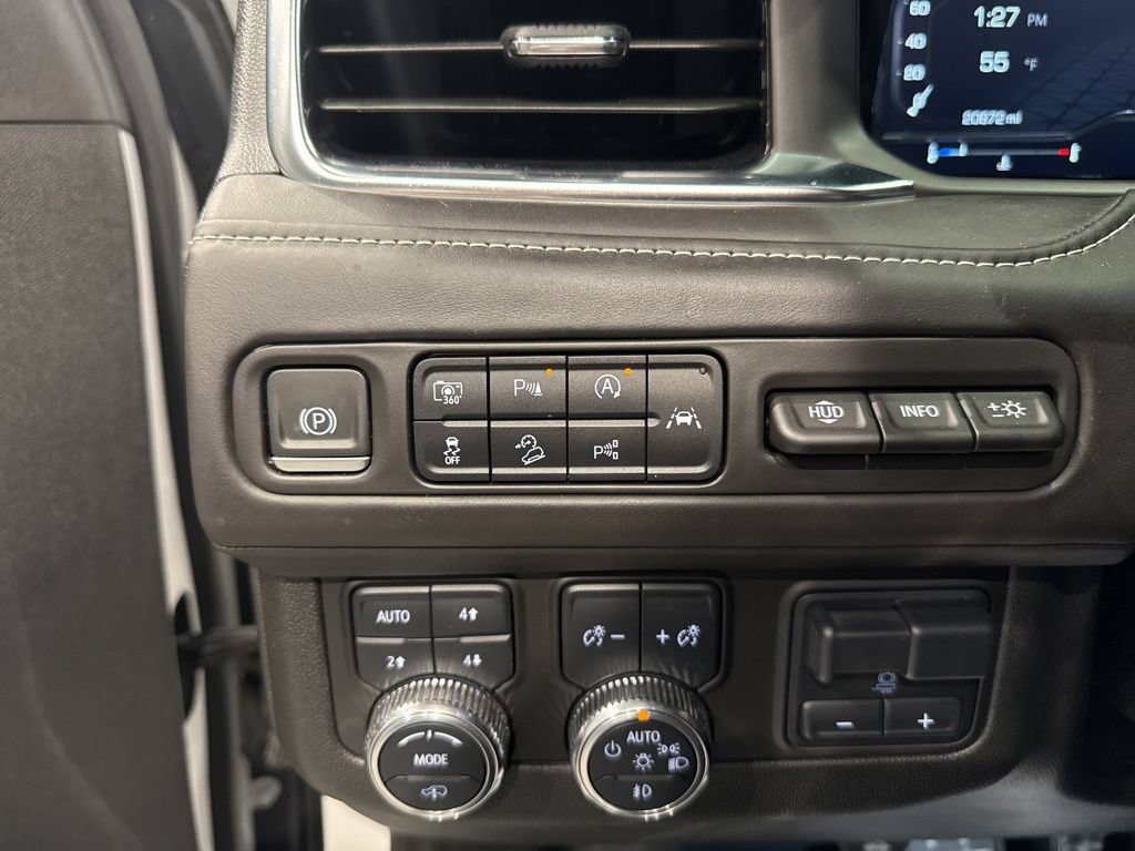 Used 2024 GMC Yukon Denali Ultimate AWD/4WD image 39
