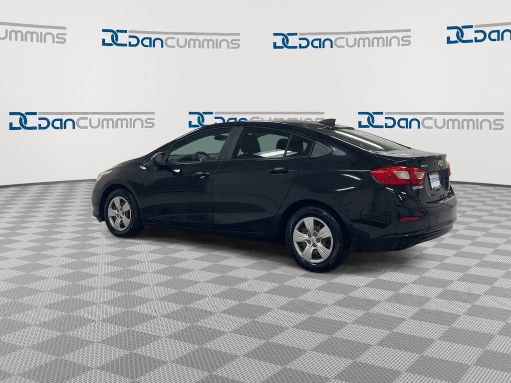 Used 2017 Chevrolet Cruze LS FWD image 6