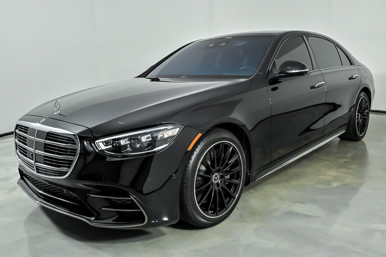 Used 2024 Mercedes-Benz S 580e 4MATIC Sedan image 6