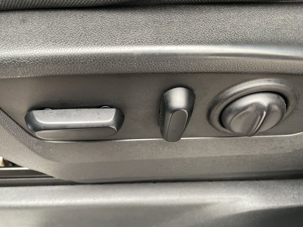 Used 2019 Chevrolet Silverado 1500 LT w/ All-Star Edition image 16