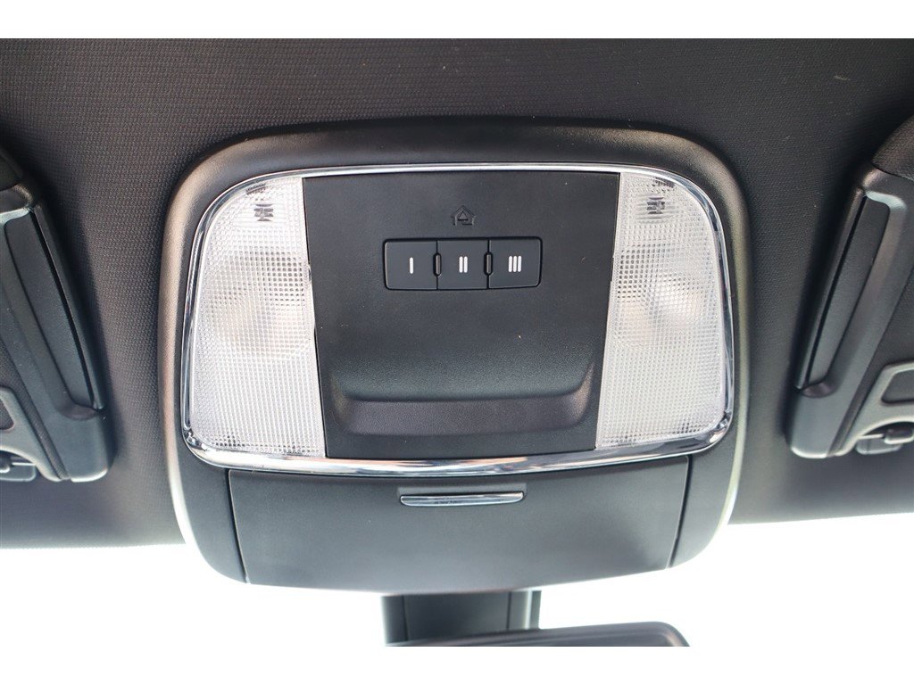 Used 2021 Dodge Charger R/T w/ Blacktop Package image 35