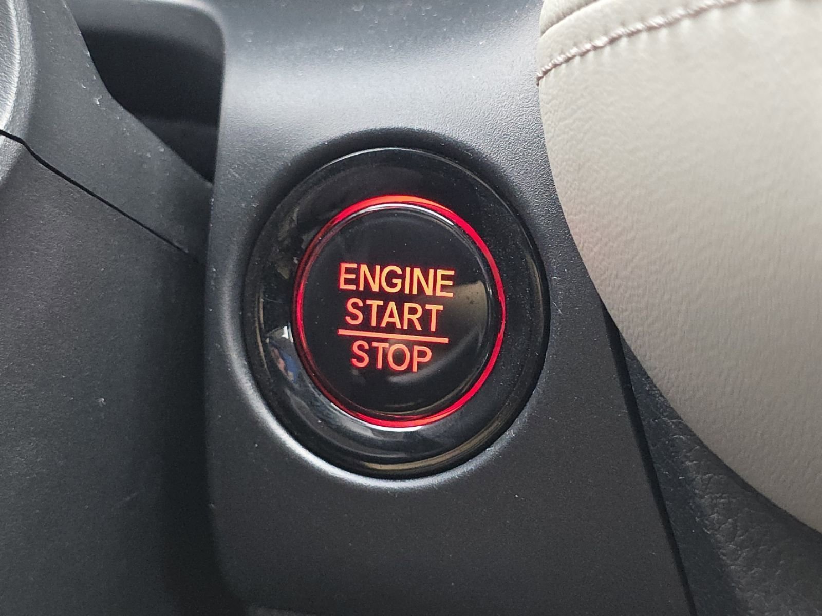 Certified 2023 Honda HR-V LX image 5