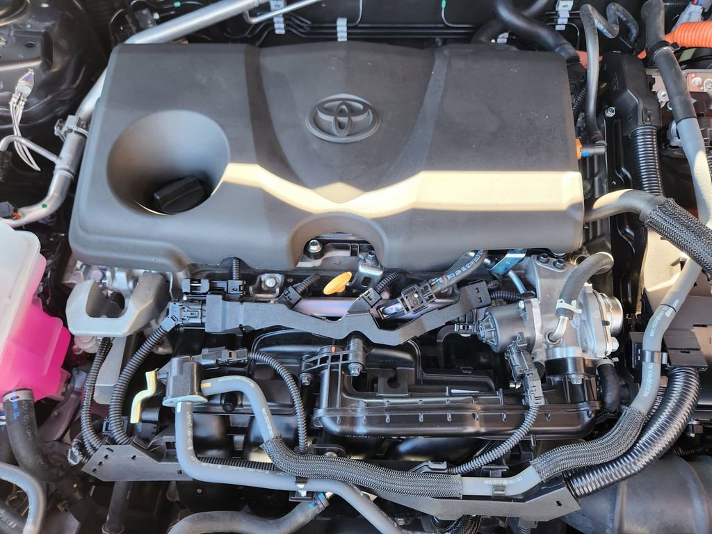 Used 2024 Toyota RAV4 XLE image 19