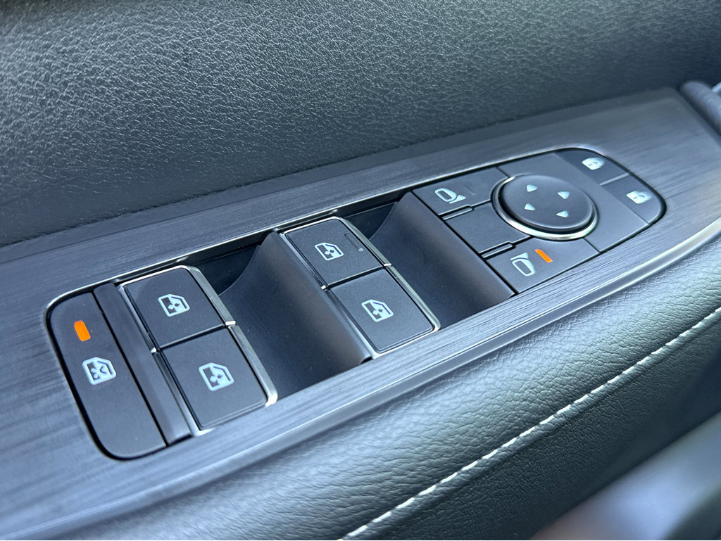 New 2026 Nissan Armada SV image 19