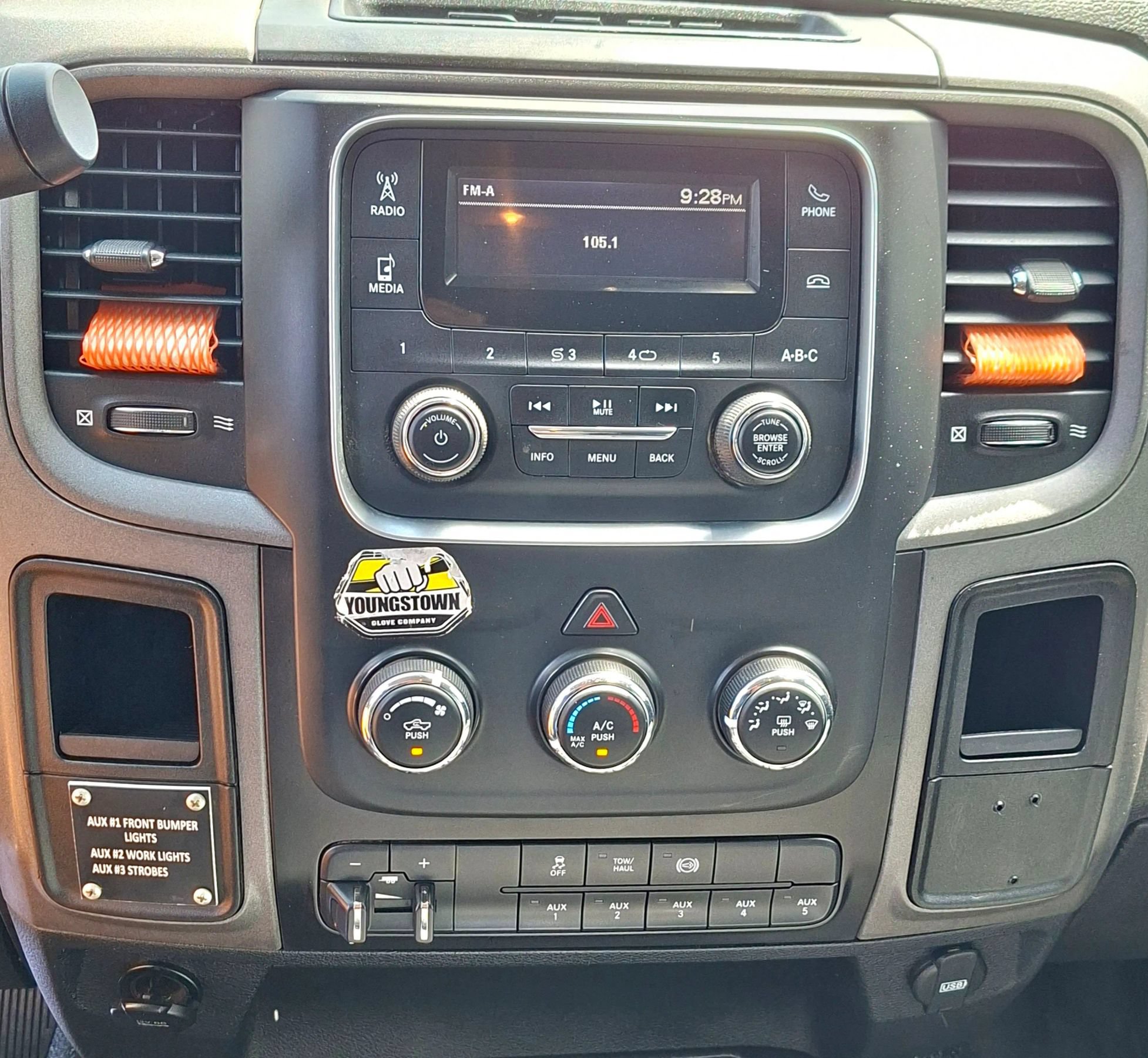 Used 2018 RAM 5500 Tradesman AWD/4WD image 23