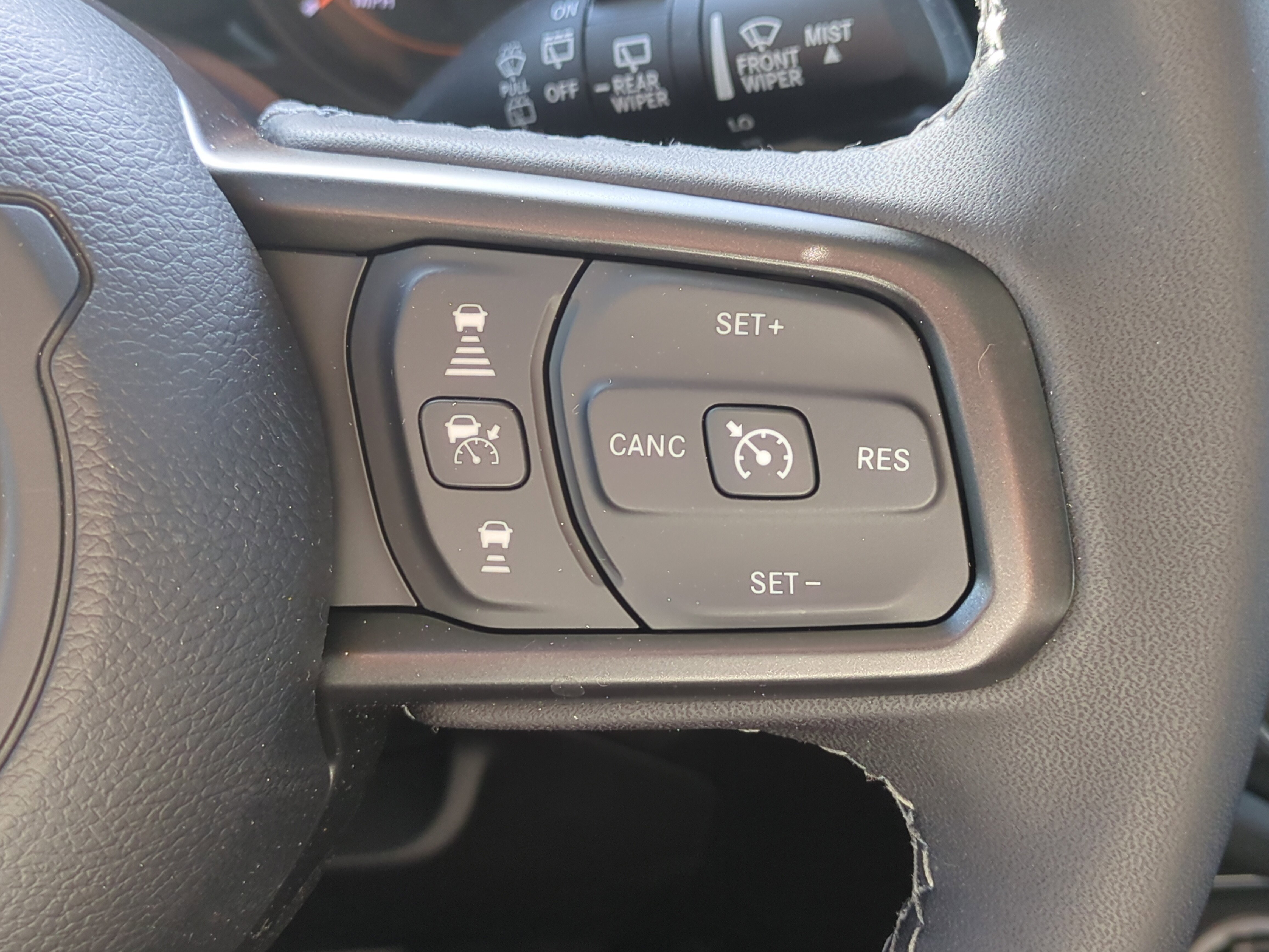 Certified 2025 Jeep Wrangler Willys image 27