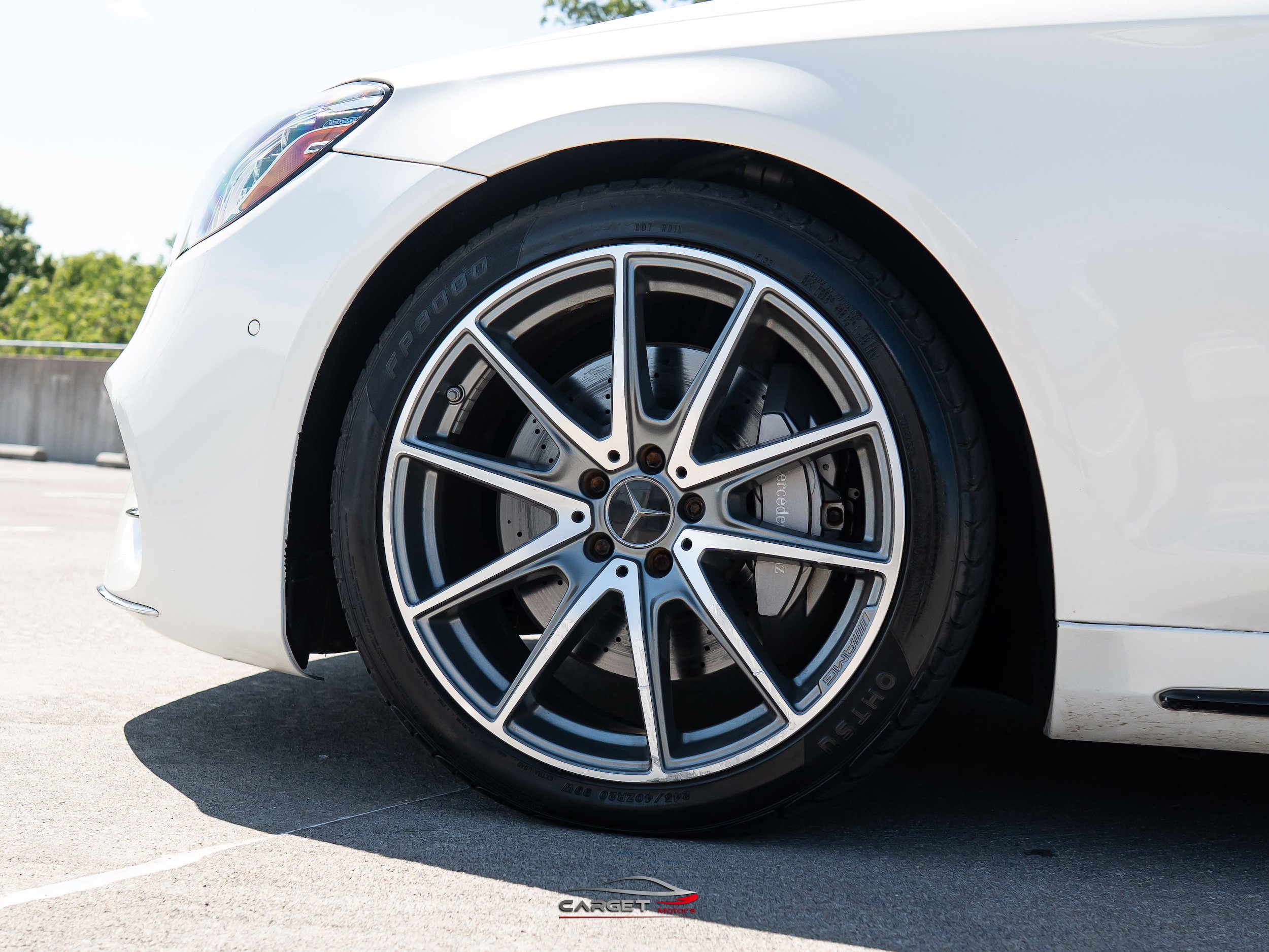 Used 2018 Mercedes-Benz S 560 Sedan w/ AMG Line Exterior image 10