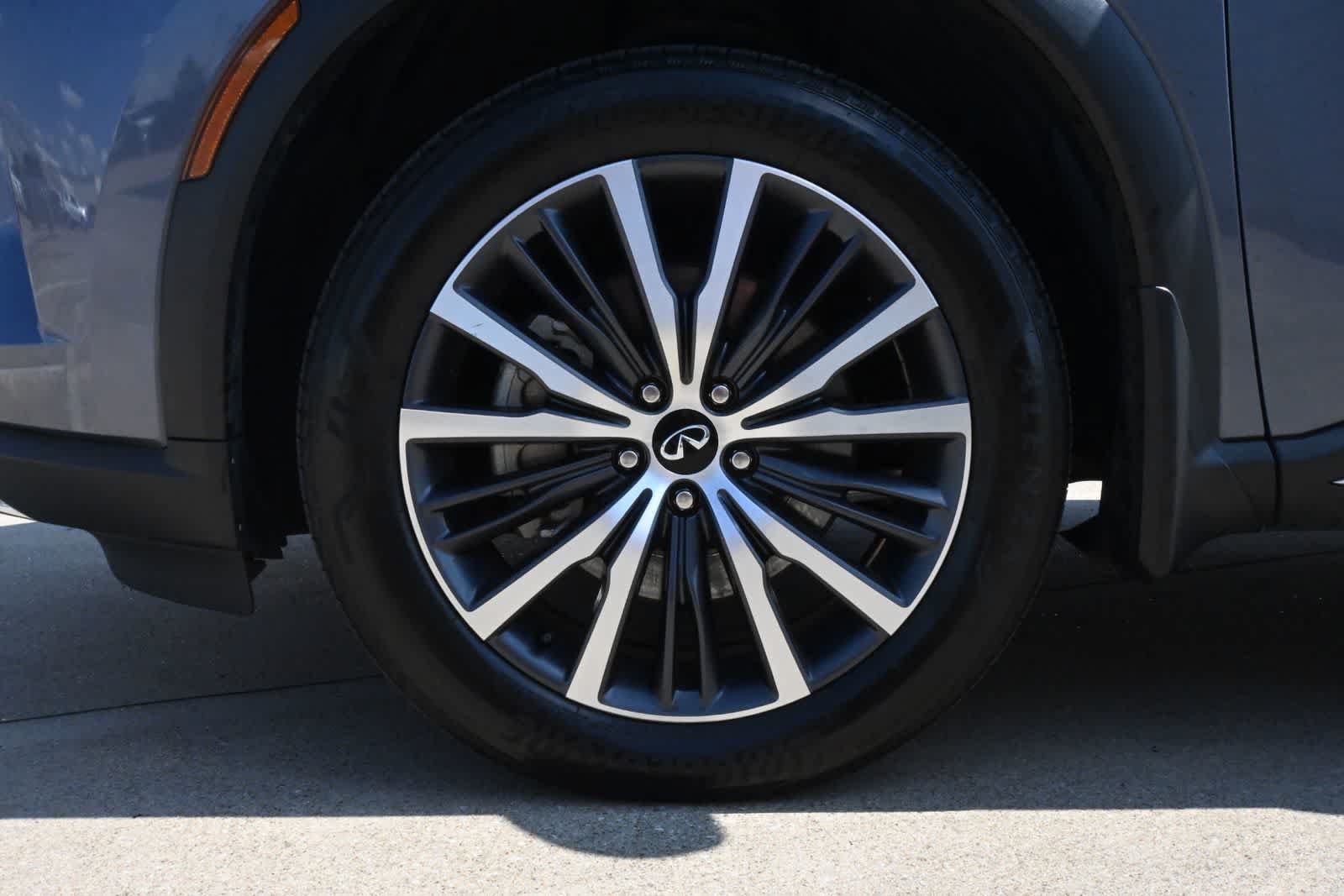 Used 2022 INFINITI QX60 Sensory w/ Cargo Package FWD image 26