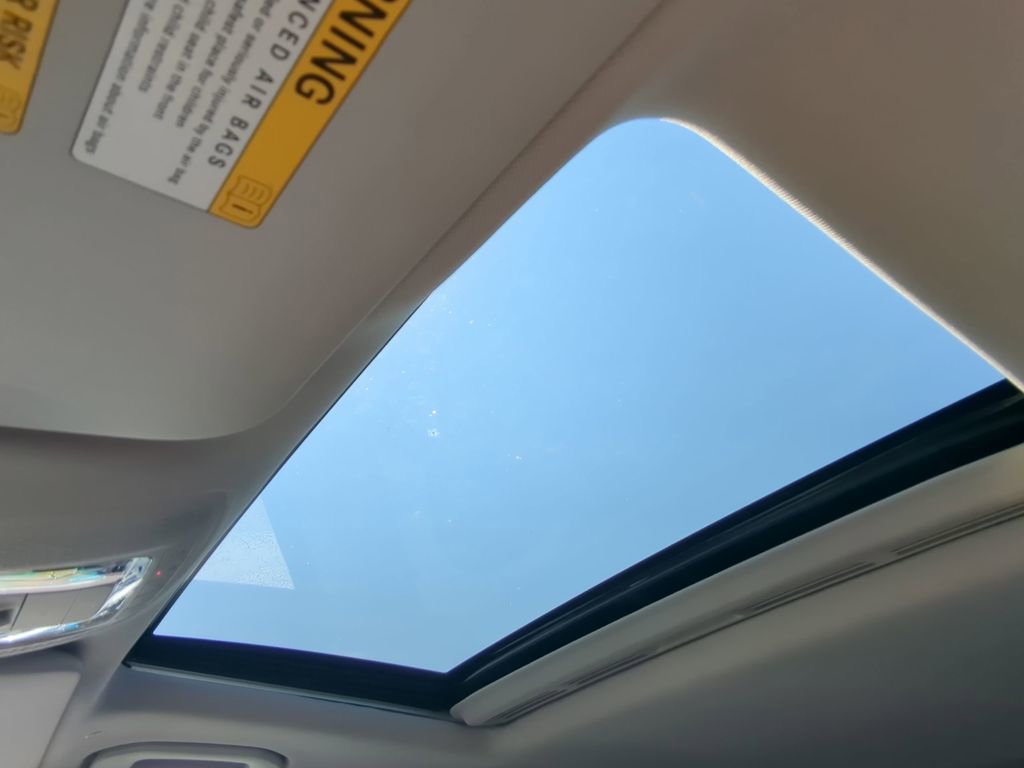 Certified 2025 Mercedes-Benz GLE 450e 4MATIC image 17