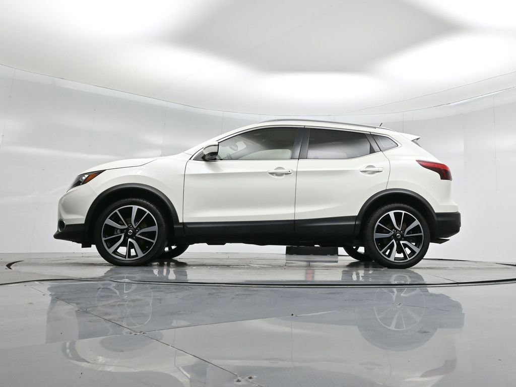 Used 2019 Nissan Rogue Sport SL w/ Premium Package image 8